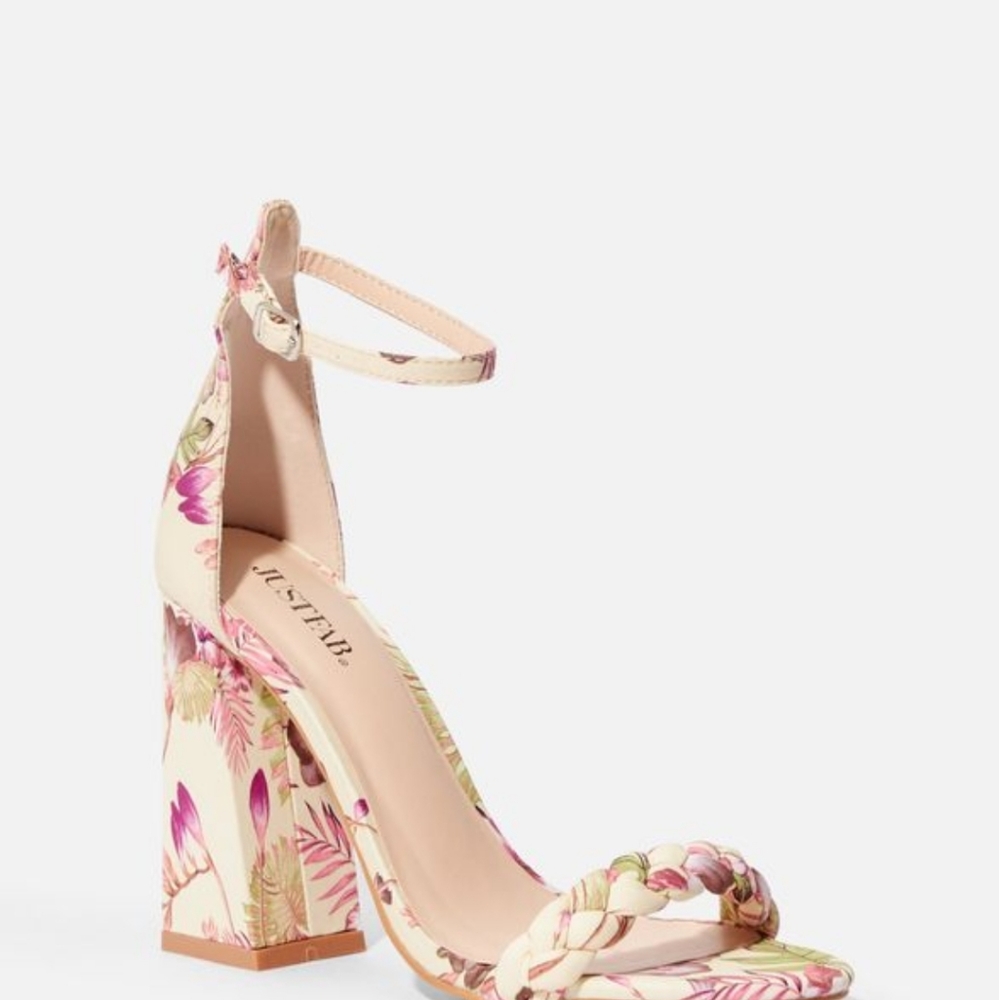 NWB Justfab Tami Flared Open Toed Heeled Sandal